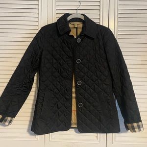 Lightweight Burberry Brit quilted jacket - classic look perfect for all seasons